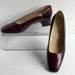 Etienne Aigner Burgundy Heels Classic Sophisticated Design Size 10W